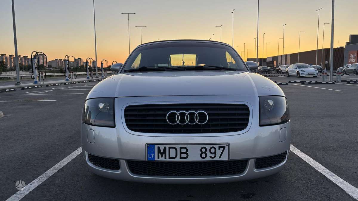 Audi TT, 1.8 l., Кабриолет
