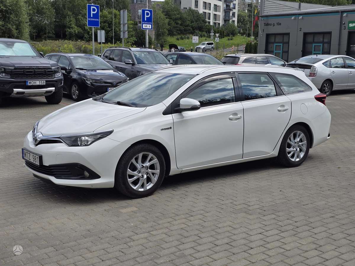 Toyota Auris - 6