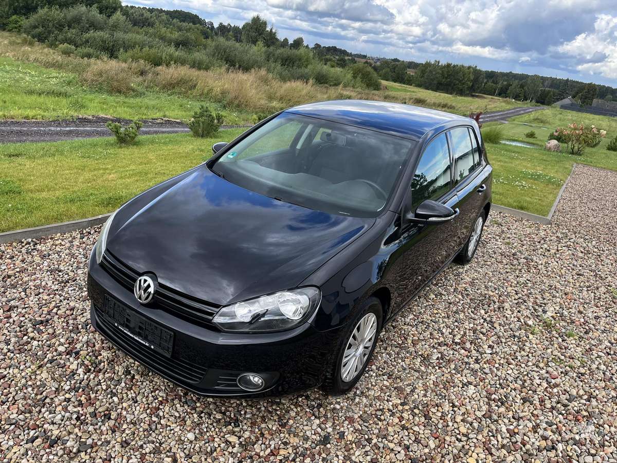 Volkswagen Golf - 5