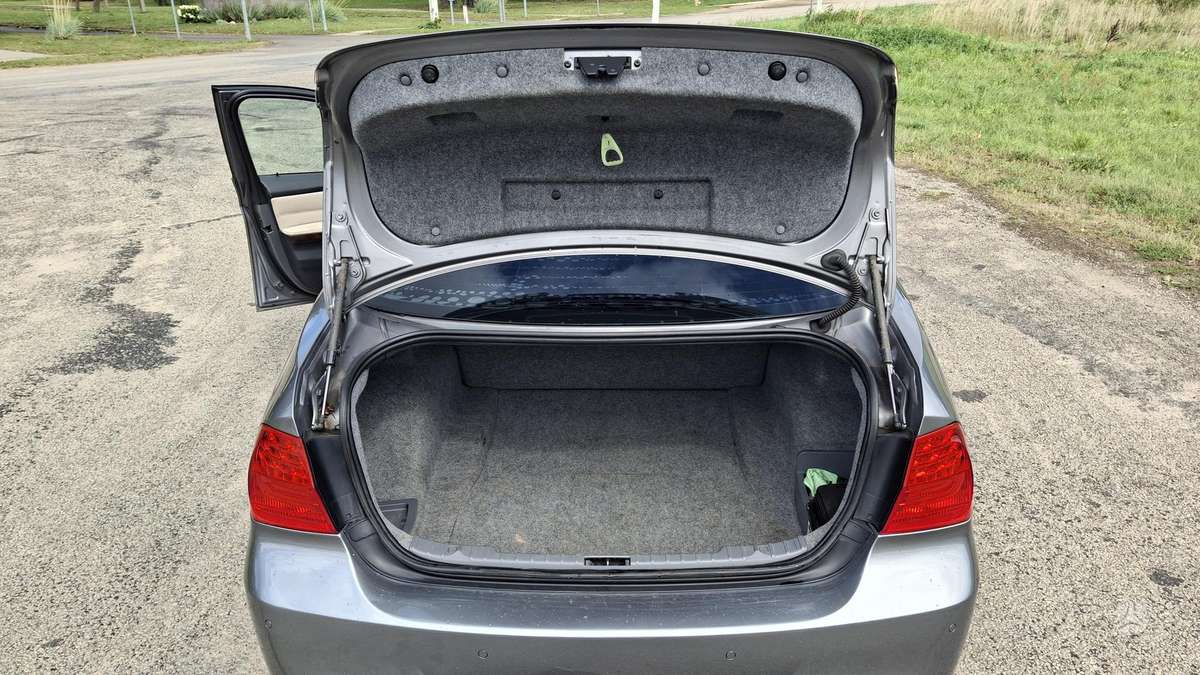 BMW 328, 3.0 l., Седан