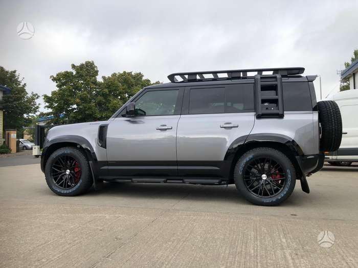 RIVIERA RV130 Gloss Black, light alloy, R22