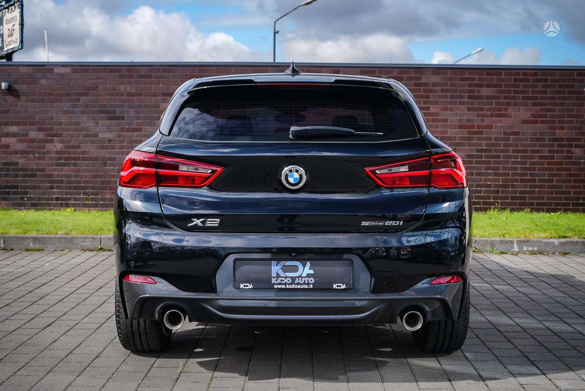 BMW X2, 2.0 l., off-road / crossover