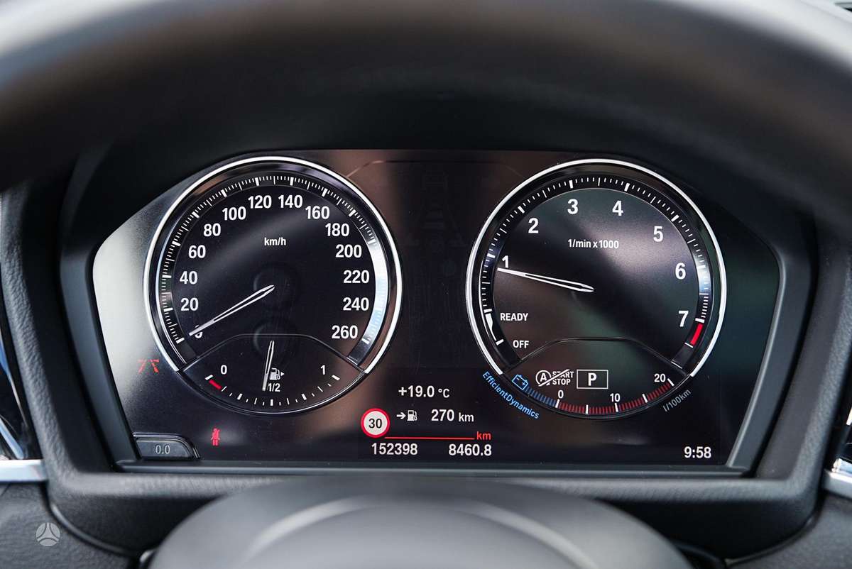 BMW X2, 2.0 l., off-road / crossover