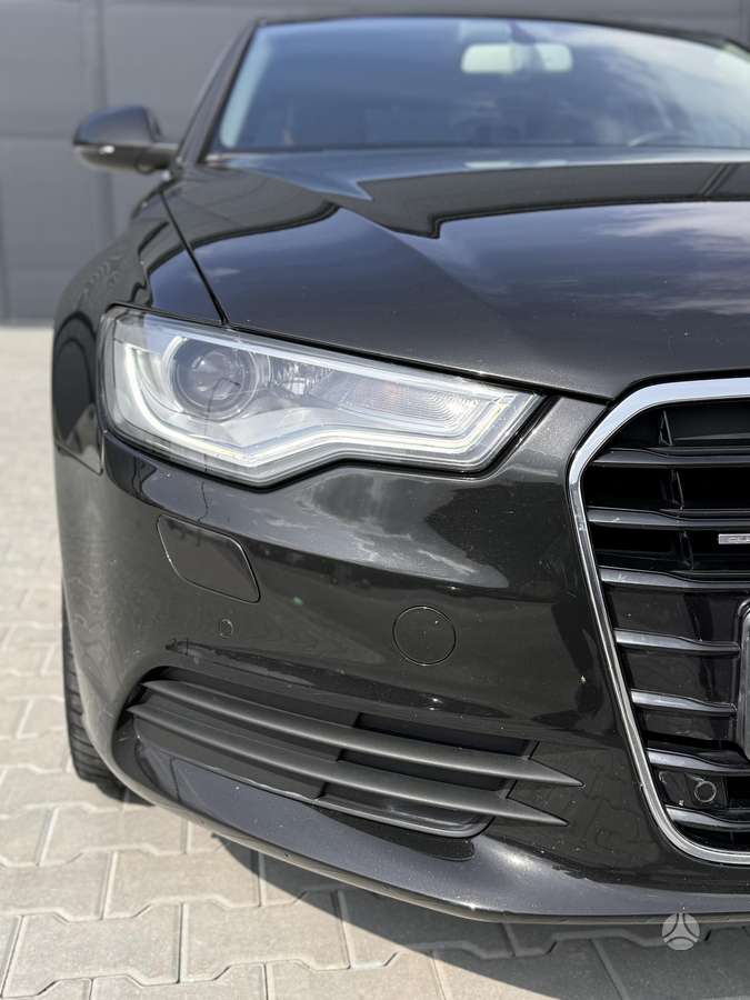 Audi A6, 3.0 l., Седан