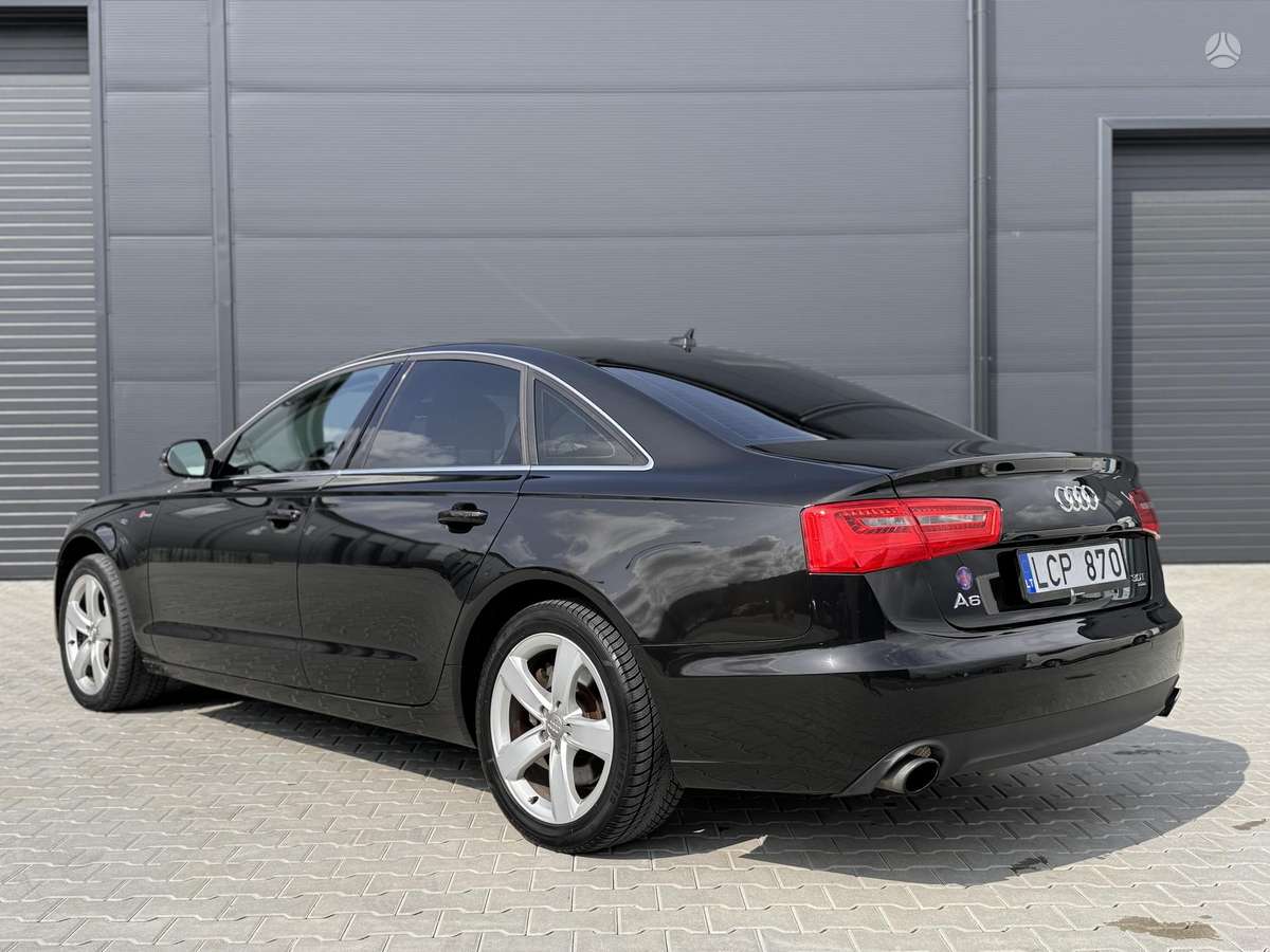 Audi A6, 3.0 l., Седан