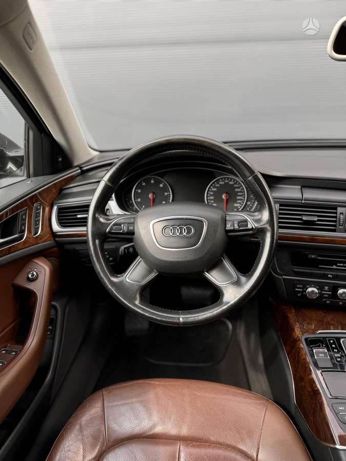 Audi A6, 3.0 l., Седан
