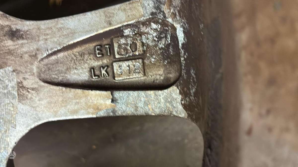 Audi, vieglmetāla, R16