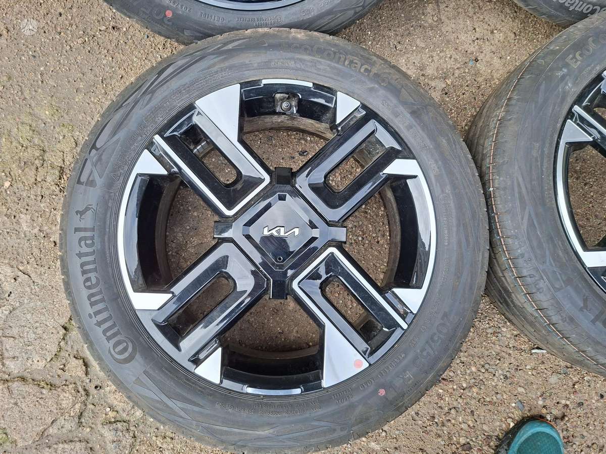 KIA Stonic ET49, light alloy, R17