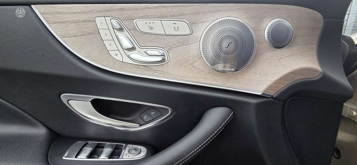 Mercedes-Benz E220, 2.0 l., coupe