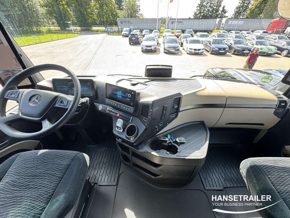 Mercedes-Benz Actros 1845 Big Space, double sleeper