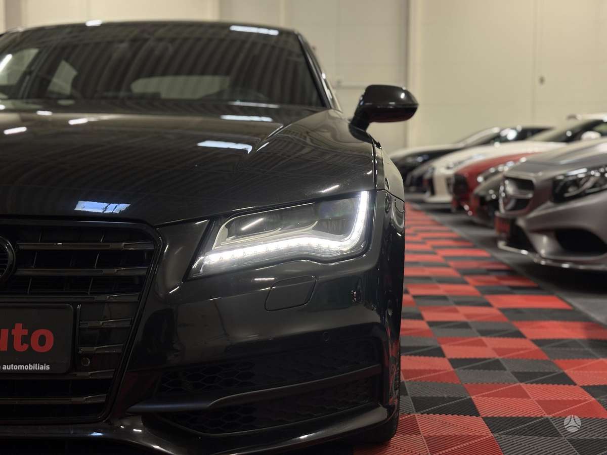 Audi A7, 3.0 l., Седан