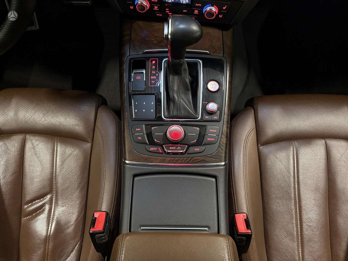 Audi A7, 3.0 l., Седан