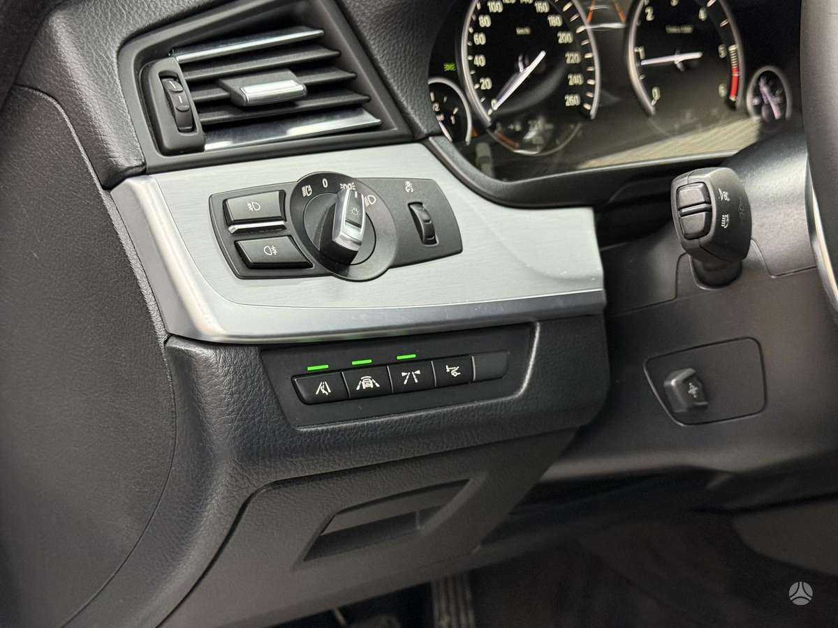 BMW 520, 2.0 l., Седан