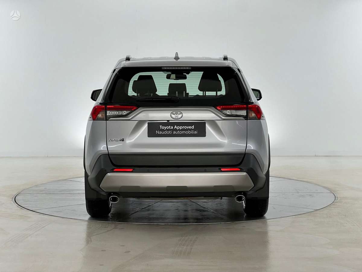 Toyota RAV4 - 4