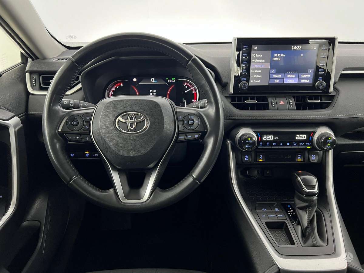 Toyota RAV4 - 9