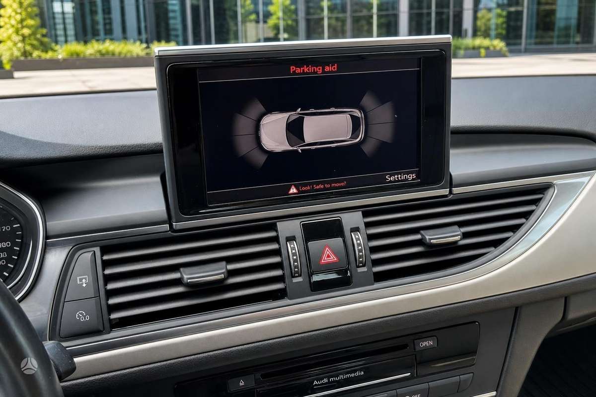 Audi A6 allroad, 3.0 l., Универсал