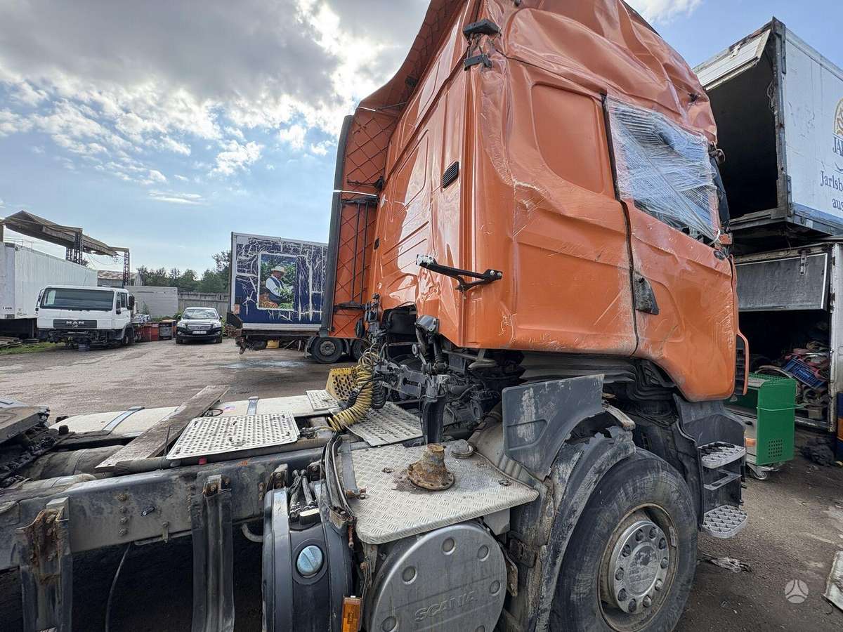 Scania R420, kita
