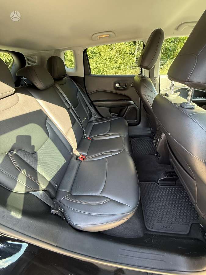 Jeep Compass, 2.0 l., Внедорожник / Кроссовер