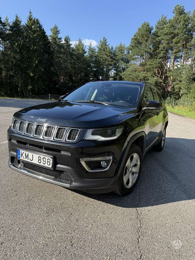 Jeep Compass, 2.0 l., off-road / crossover