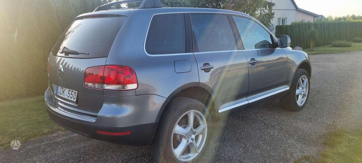 Volkswagen Touareg - 5