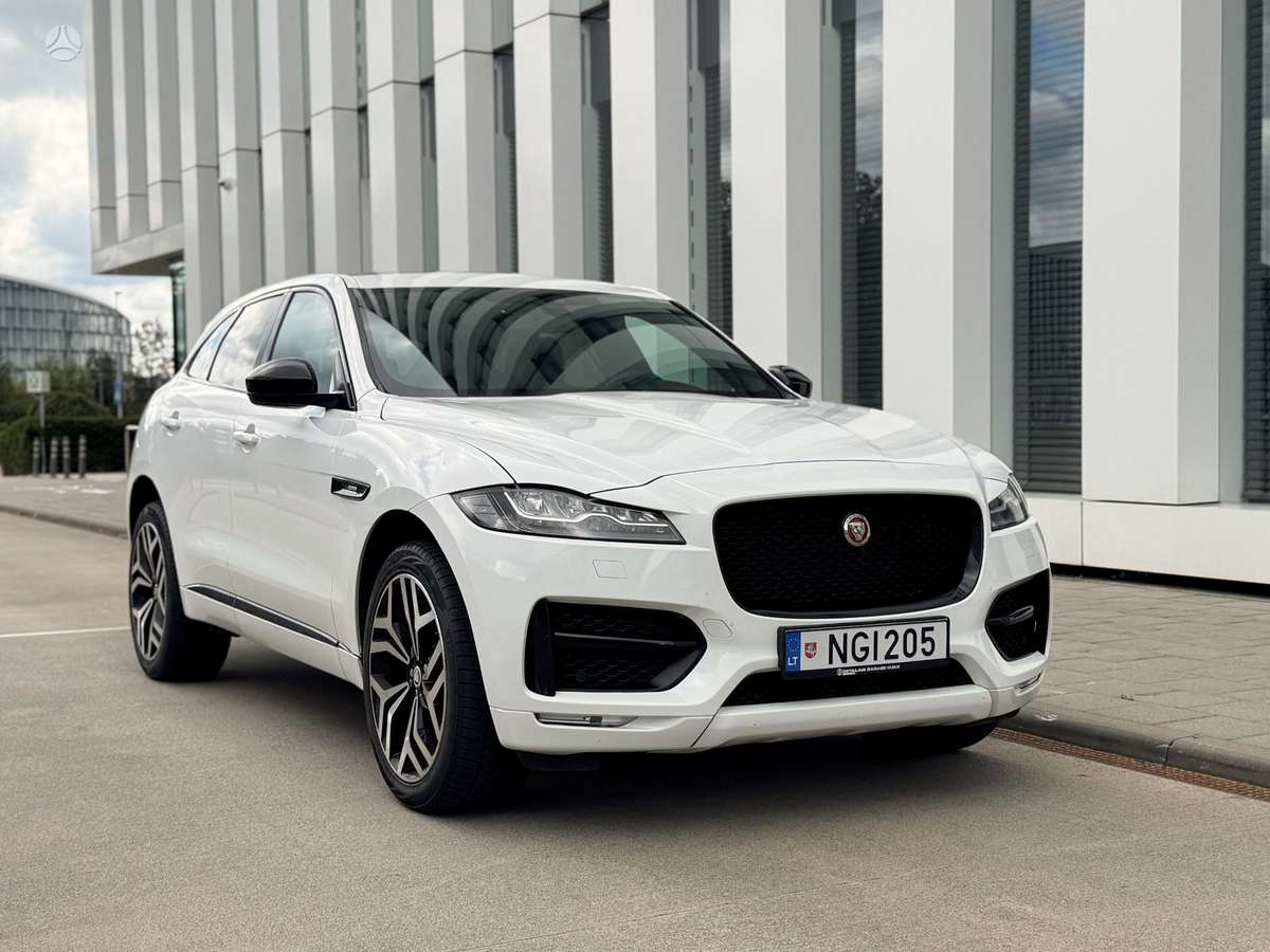 Jaguar F-Pace, Минивэн