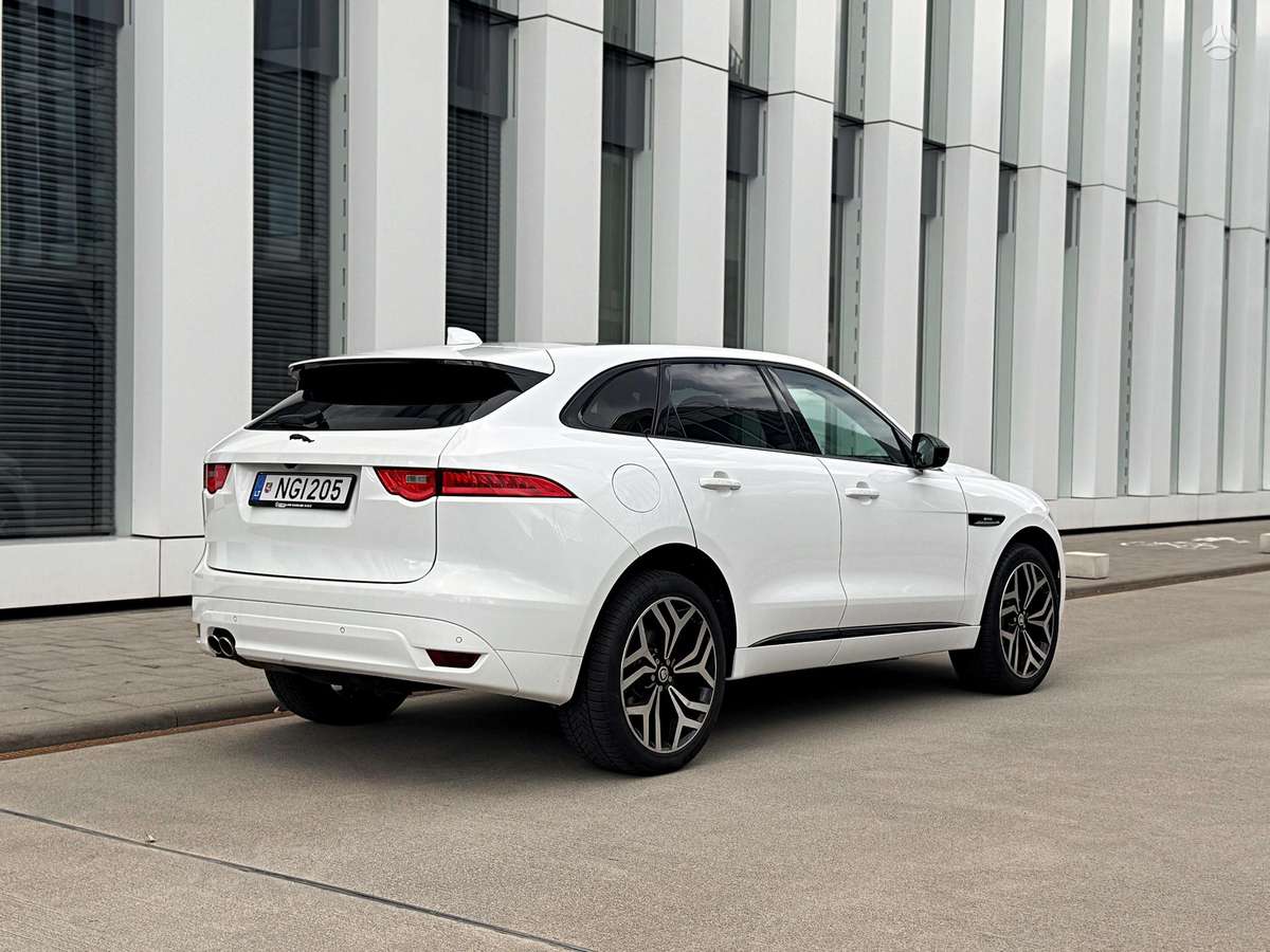 Jaguar F-Pace, mpv / minivan