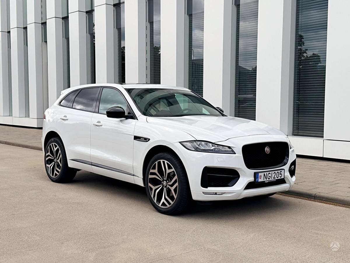 Jaguar F-Pace, Минивэн