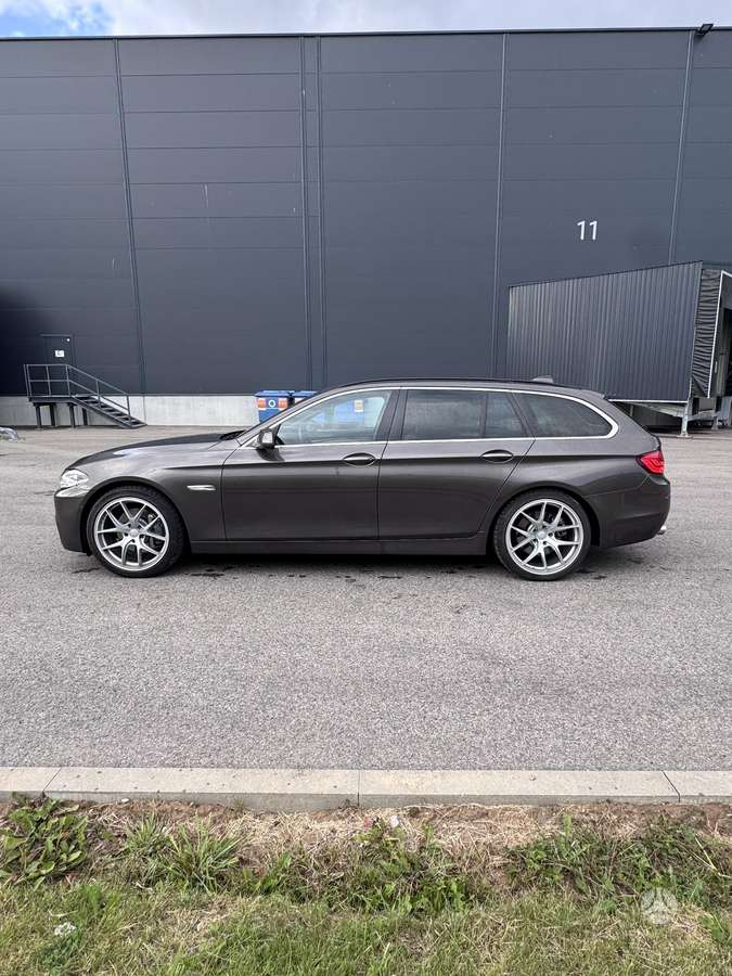 BMW 530, 3.0 l., Универсал