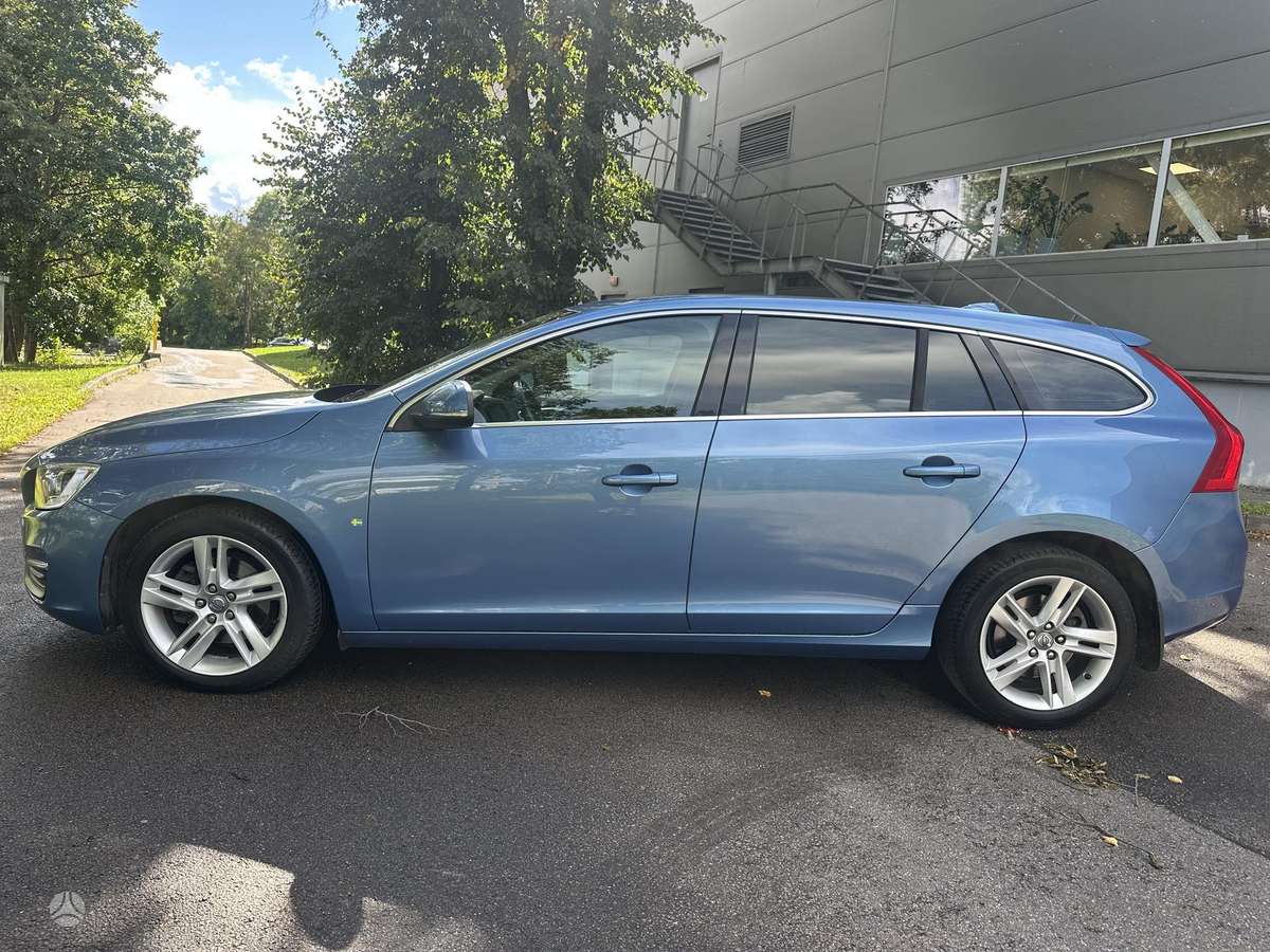 Volvo V60, 2.0 l., Универсал