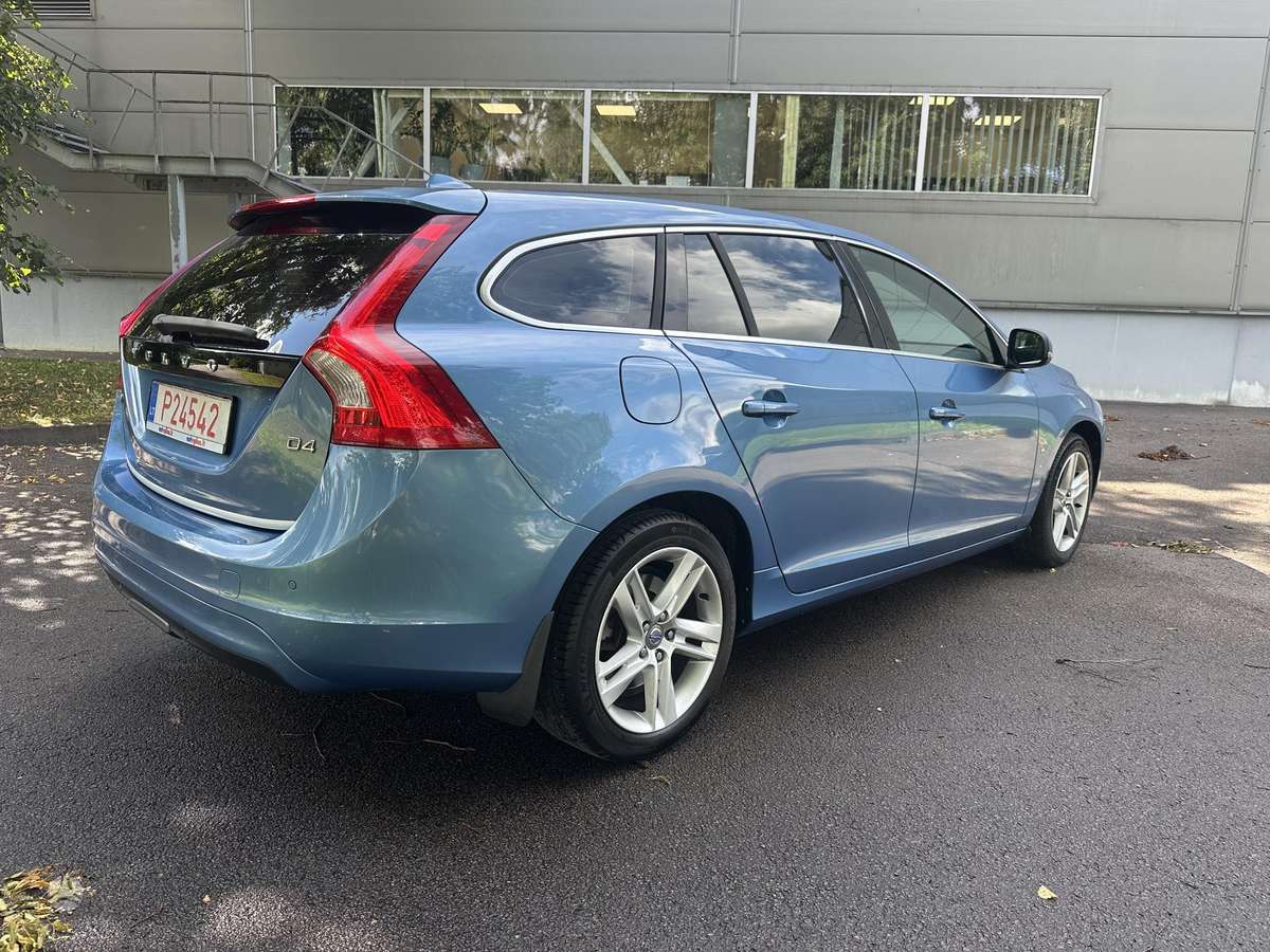 Volvo V60, 2.0 l., Универсал