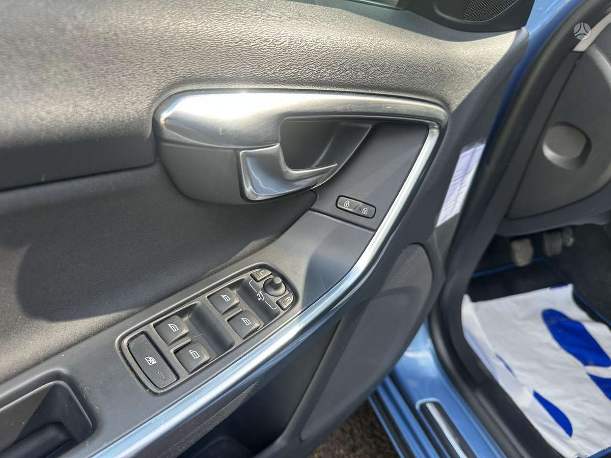 Volvo V60, 2.0 l., Универсал