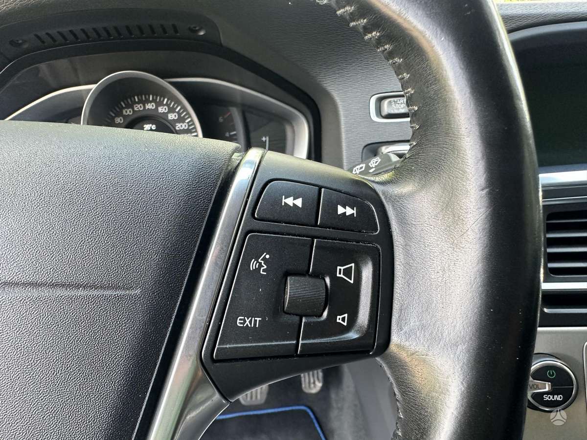 Volvo V60, 2.0 l., Универсал