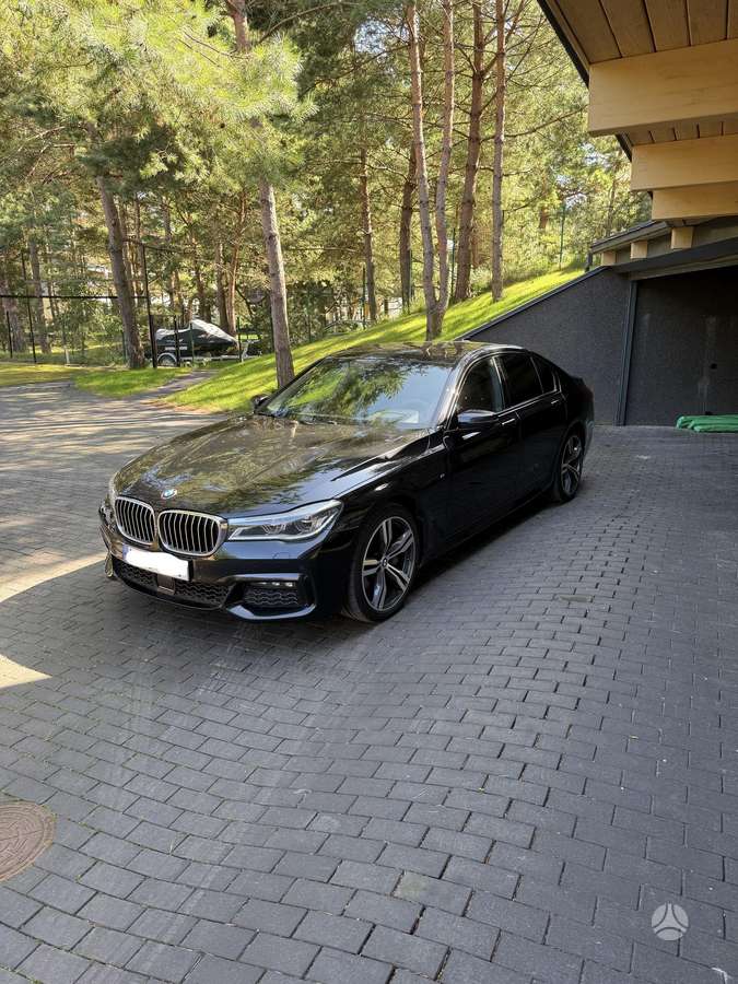 BMW 730, 3.0 l., Седан