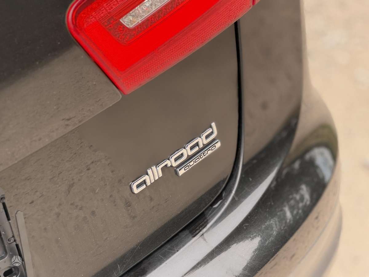 Audi A6 allroad, 3.0 l., Универсал