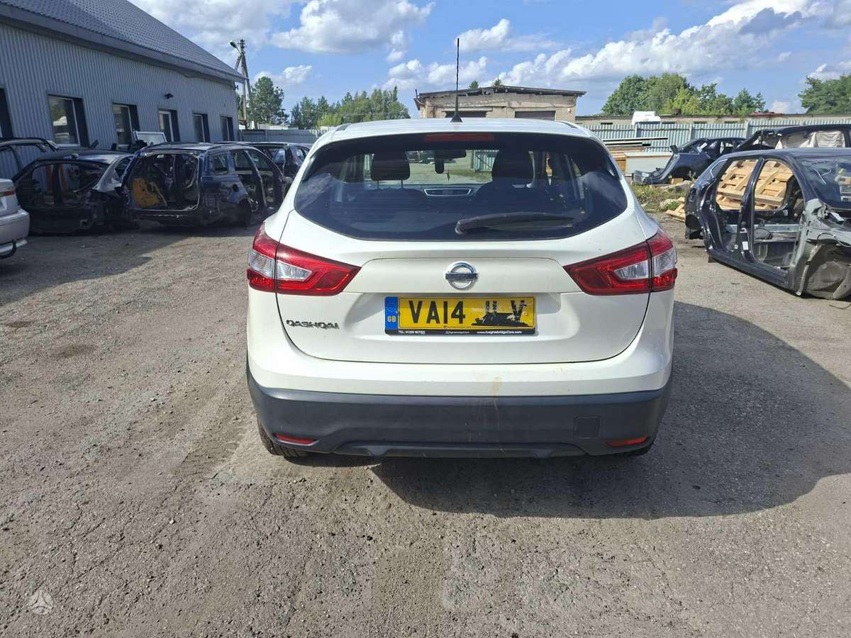 Nissan Qashqai dalimis. Color code qab
