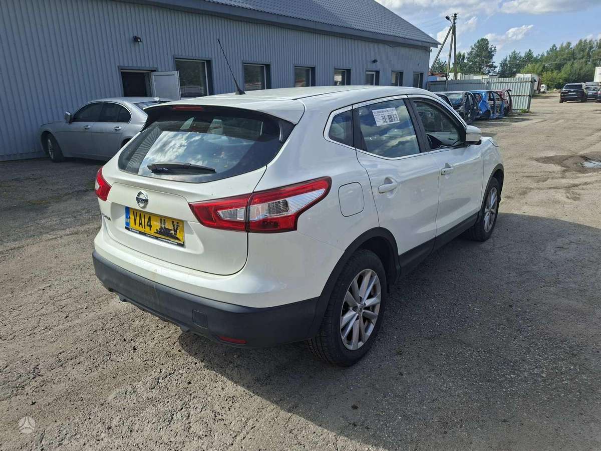 Nissan Qashqai dalimis. Color code qab