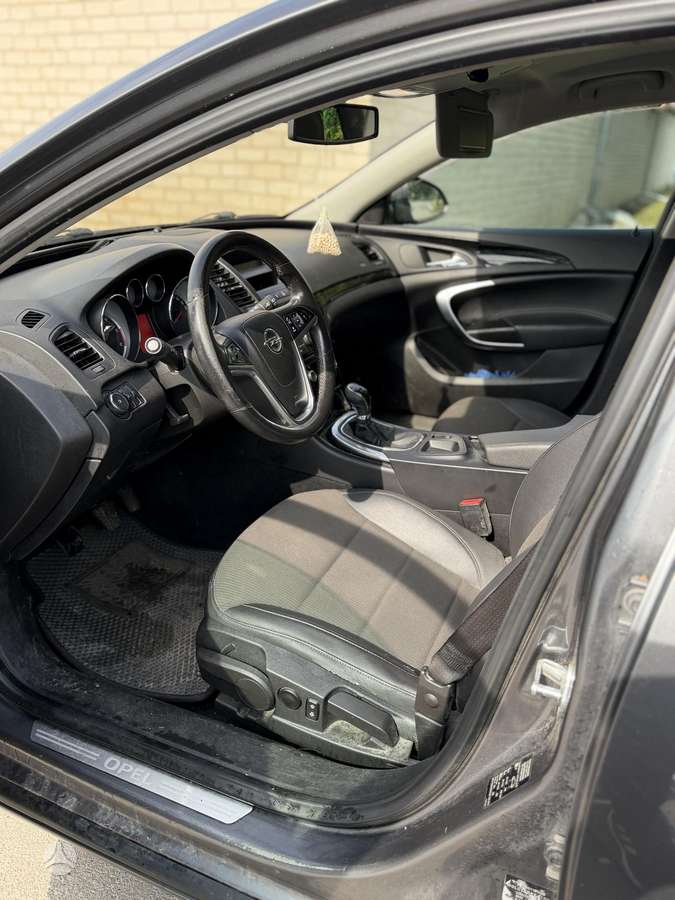 Opel Insignia, 2.0 l., Универсал