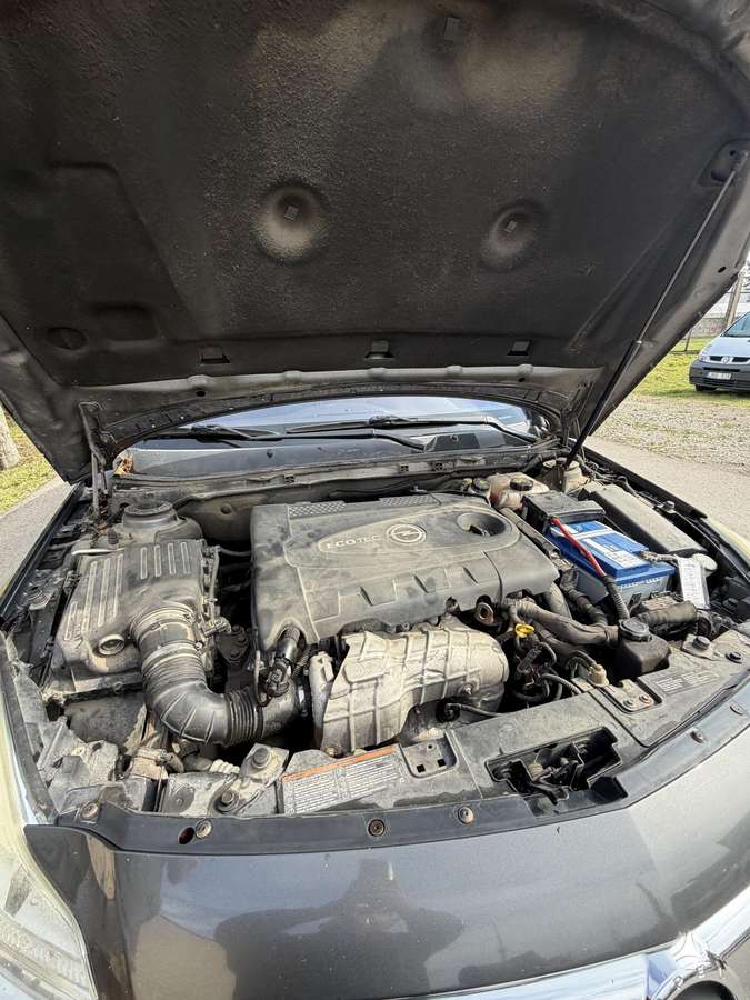 Opel Insignia, 2.0 l., Универсал