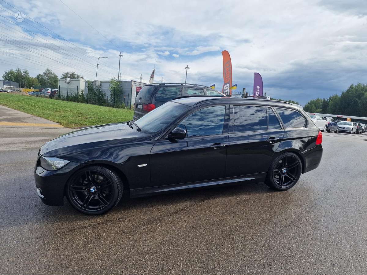 BMW 320, 2.0 l., universalas