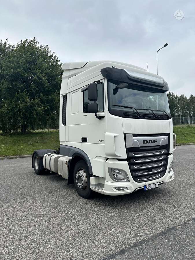 DAF 106.480 XF, double sleeper