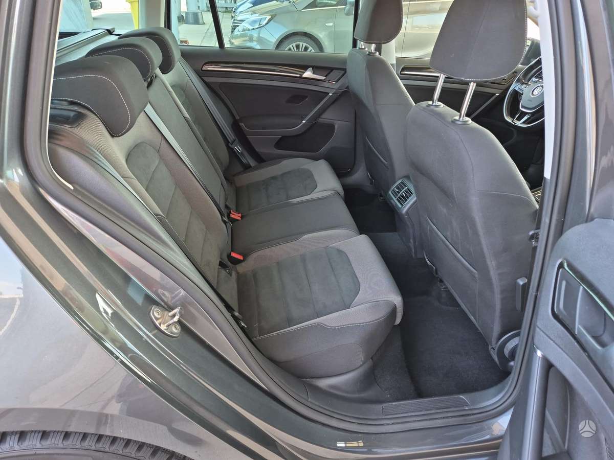 Volkswagen Golf, 1.5 l., Универсал