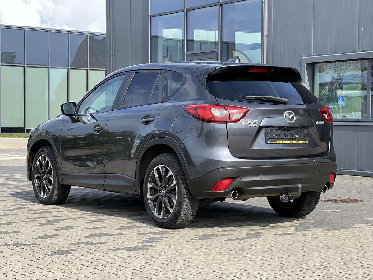Mazda CX-5, 2.2 l., off-road / crossover