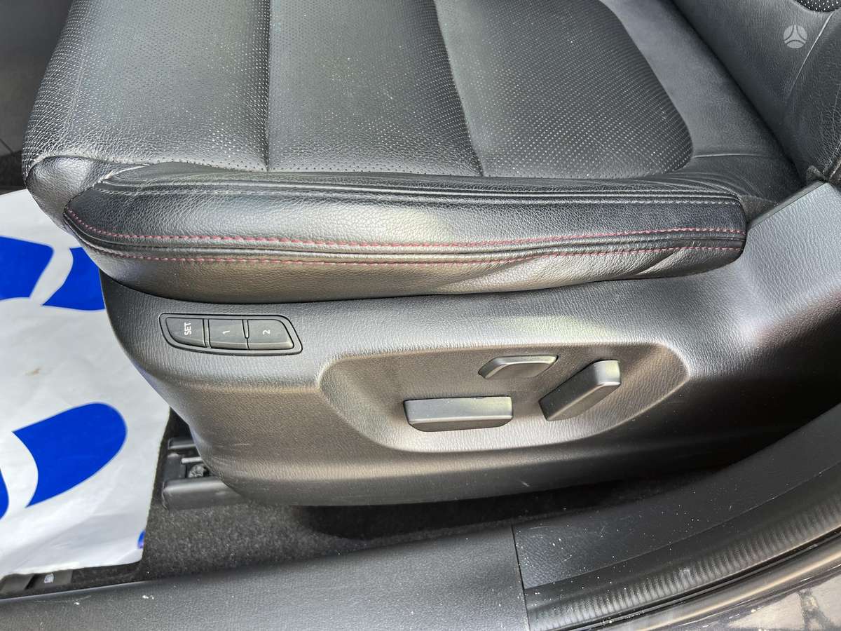 Mazda CX-5, 2.2 l., Внедорожник / Кроссовер