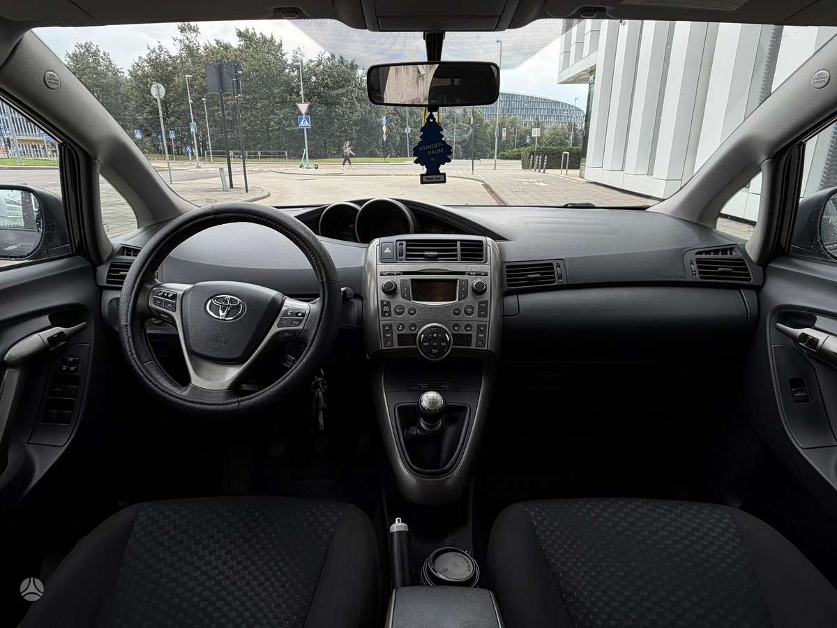 Toyota Verso - 9