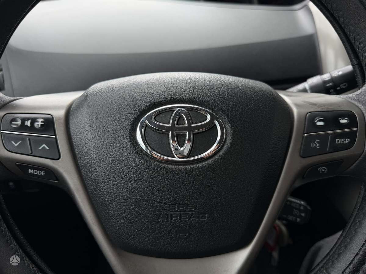 Toyota Verso - 11