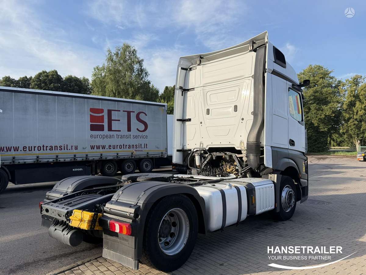 Mercedes-Benz Actros 1845, double sleeper