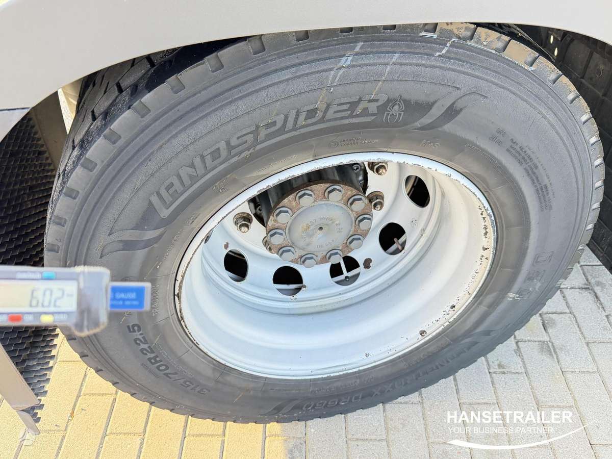 Mercedes-Benz Actros 1845, double sleeper