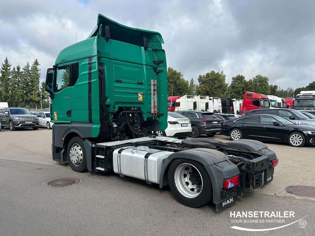 MAN TGX 18.470 Mega Low Deck, double sleeper