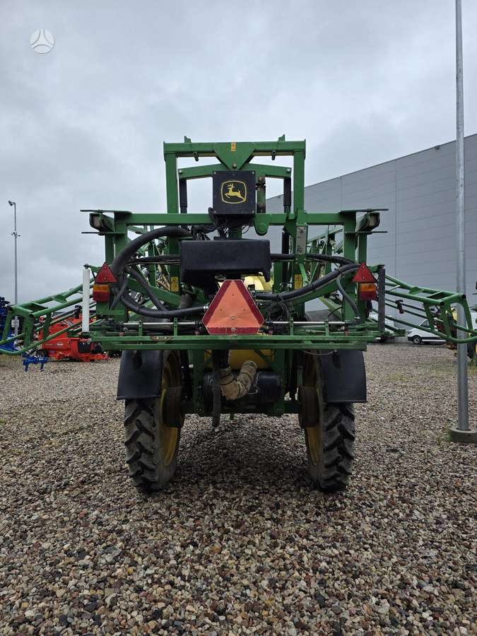 John Deere 732, other