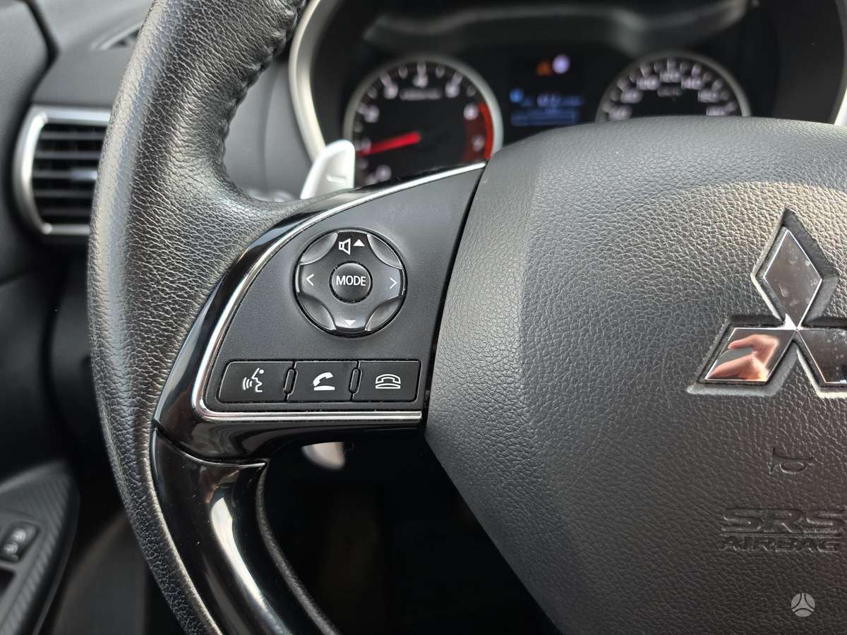 Mitsubishi Eclipse Cross, 1.5 l., off-road / crossover
